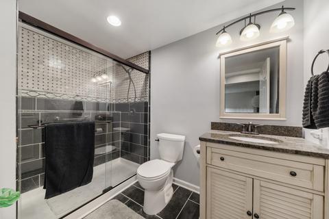 1274 Hunters Rdg E, Hoffman Estates, IL 60192 photo 21