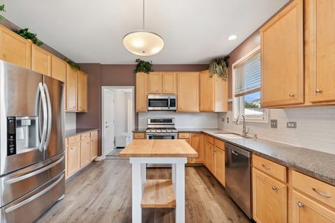 1274 Hunters Rdg E, Hoffman Estates, IL 60192 photo 8