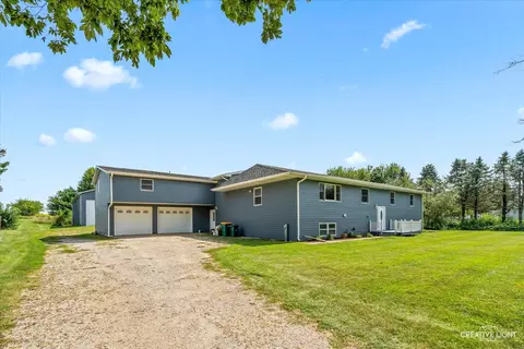 6672 Pavillion Rd, Yorkville, IL 60560