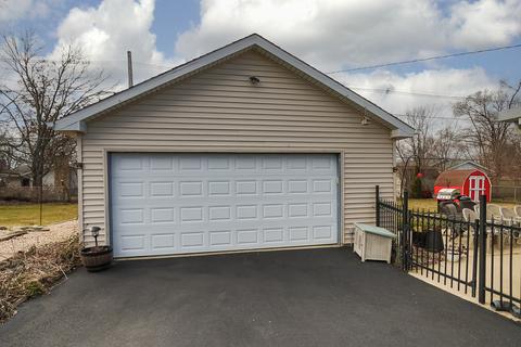 445 Bode Rd, Hoffman Estates, IL 60169 photo 19