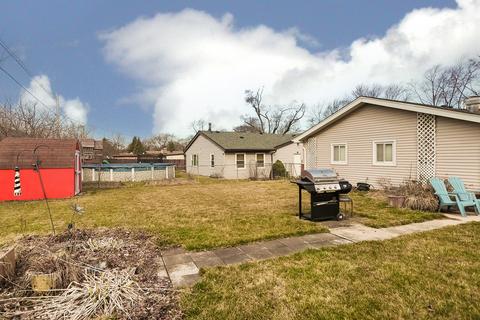 445 Bode Rd, Hoffman Estates, IL 60169 photo 20