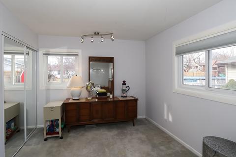 445 Bode Rd, Hoffman Estates, IL 60169 photo 13