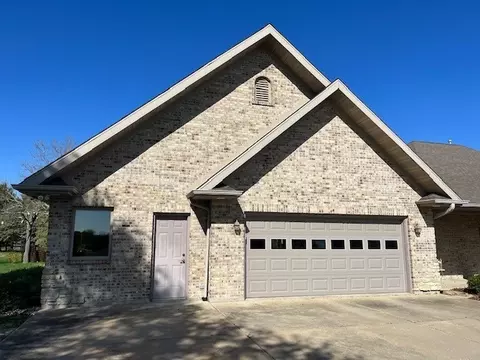 927 Dickson Rd, Bristol, IL 60512 photo 9
