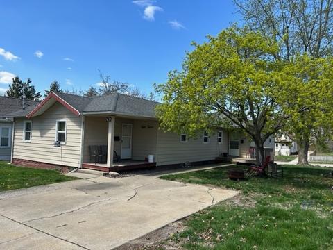 812 E Buchanan St, Bloomington, IL 61701 photo 2