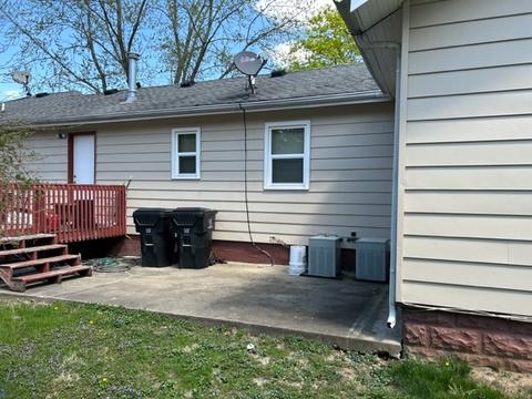 812 E Buchanan St, Bloomington, IL 61701 photo 5