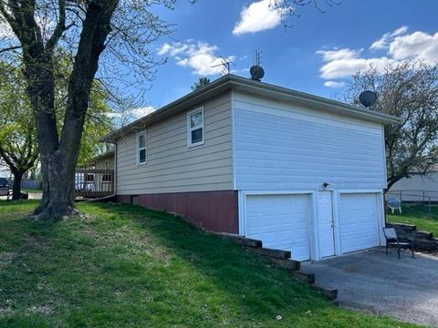 812 E Buchanan St, Bloomington, IL 61701 photo 3