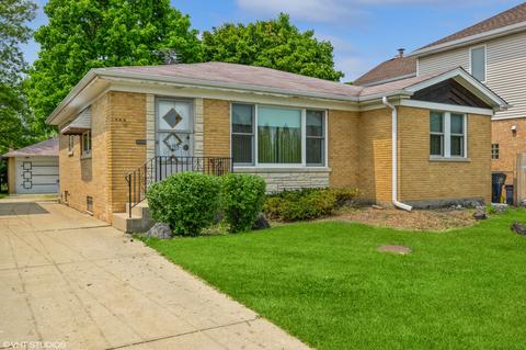 8652 N Ozark Ave, Niles, IL 60714