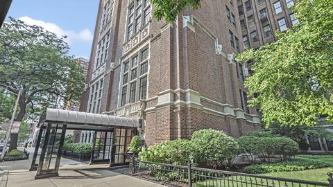 20 E Cedar St #15C, Chicago, IL 60611 photo 2