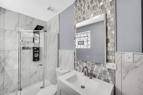 829 E 88th St, Chicago, IL 60619 photo 20