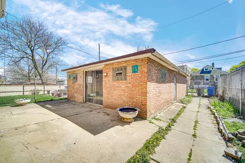 829 E 88th St, Chicago, IL 60619 photo 4