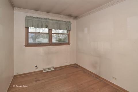 810 Elma Ave, Elgin, IL 60120 photo 10