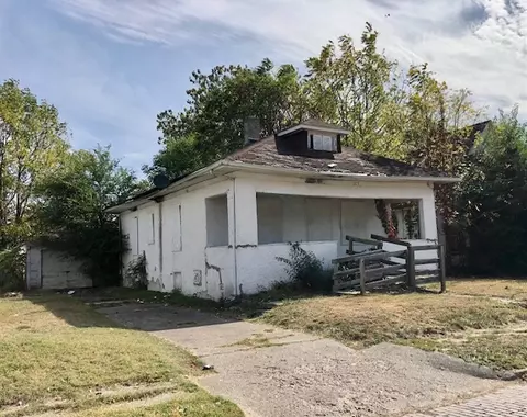 105 Cronkhite Ave, Danville, IL 61832