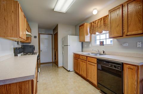 21529 Vesper St, Crest Hill, IL 60403 photo 5