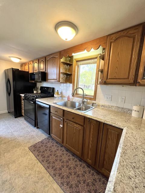 321 E Campbell Ave, Rantoul, IL 61866 photo 7