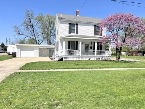 321 E Campbell Ave, Rantoul, IL 61866 photo 3