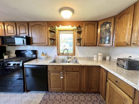 321 E Campbell Ave, Rantoul, IL 61866 photo 9