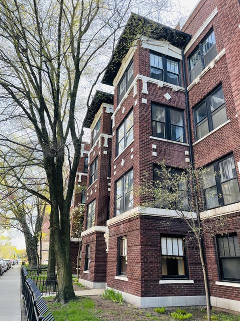 5206 S Dorchester Ave #3, Chicago, IL 60615