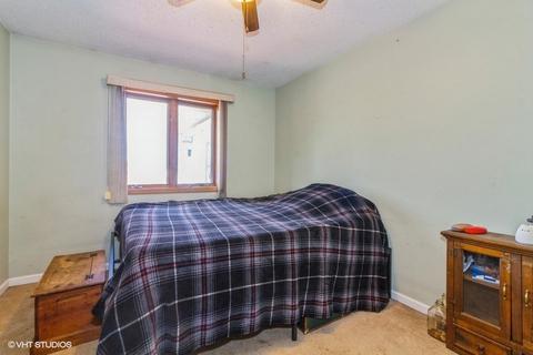 101 E Harrison St, Harvard, IL 60033 photo 6