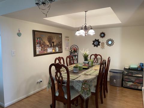 9243 Maple Ln, Des Plaines, IL 60016 photo 5