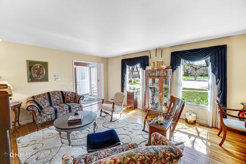 1005 E Bailey Rd, Naperville, IL 60565 photo 4