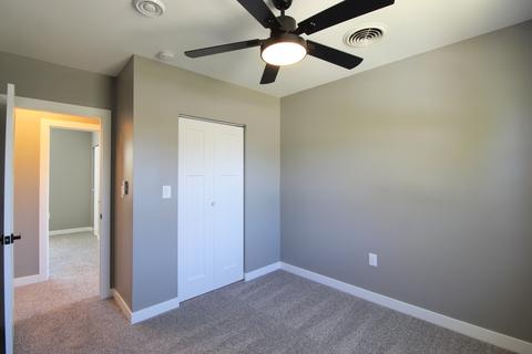 1430 E River St, Kankakee, IL 60901 photo 10
