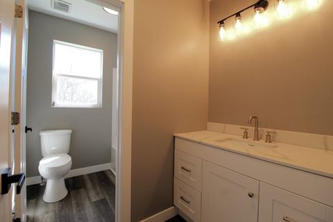 1430 E River St, Kankakee, IL 60901 photo 9