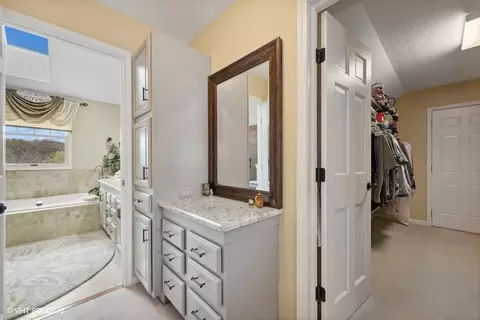 1136 Challenge Rd, Batavia, IL 60510 photo 23