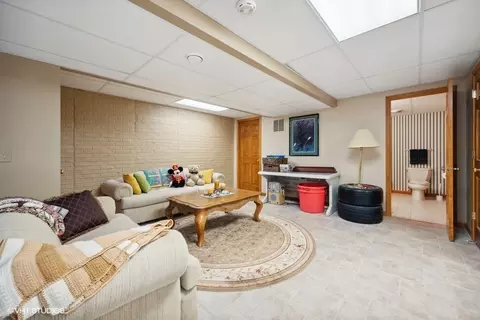1136 Challenge Rd, Batavia, IL 60510 photo 28