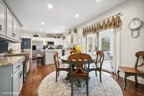 1136 Challenge Rd, Batavia, IL 60510 photo 5