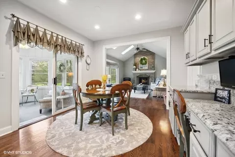 1136 Challenge Rd, Batavia, IL 60510 photo 6