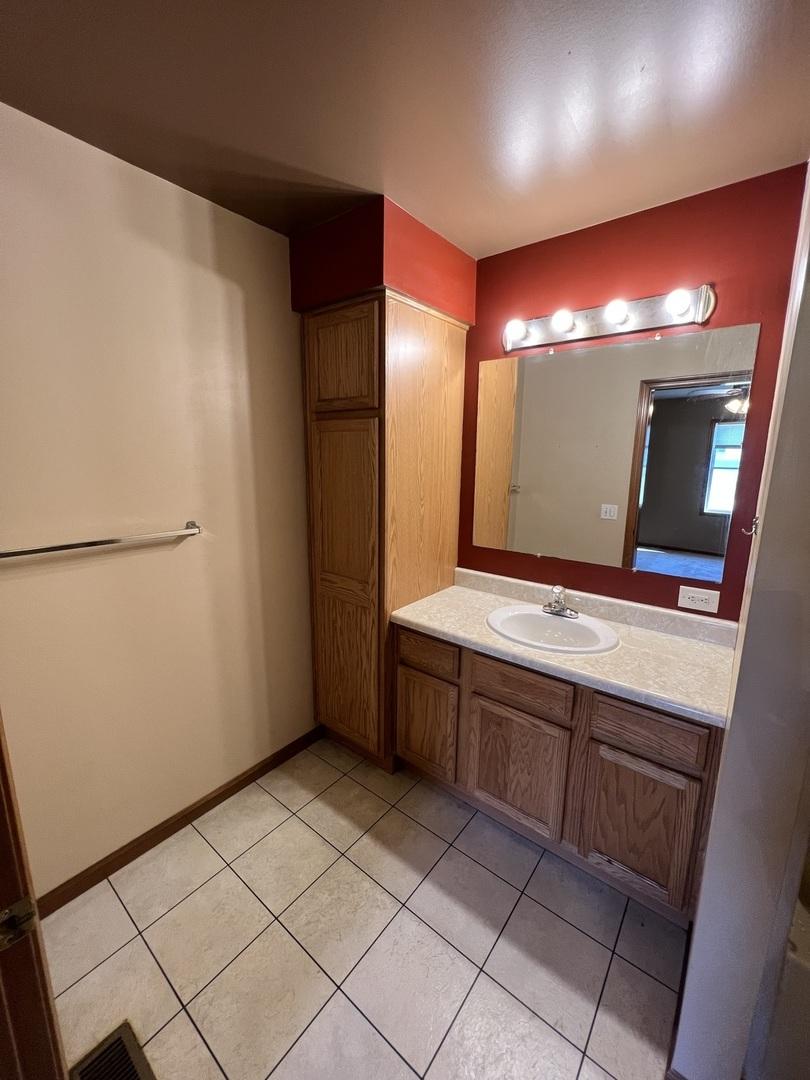  3429 W Silverado Dr, Kankakee, IL 60901 photo 13