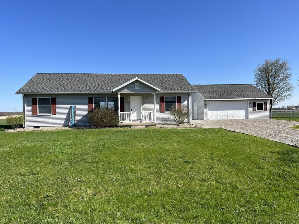  3429 W Silverado Dr, Kankakee, IL 60901 photo 1