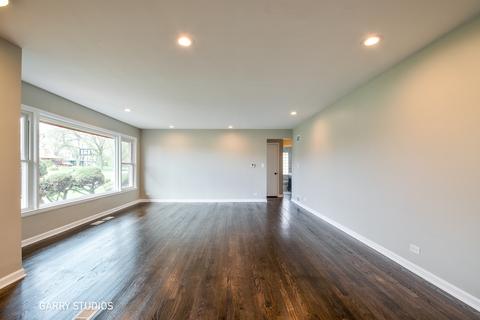 3 N711 Broadview Ave, Addison, IL 60101 photo 8