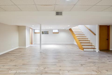 3 N711 Broadview Ave, Addison, IL 60101 photo 14