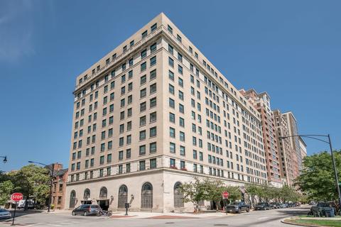 2100 N Lincoln Park W #10ES, Chicago, IL 60614