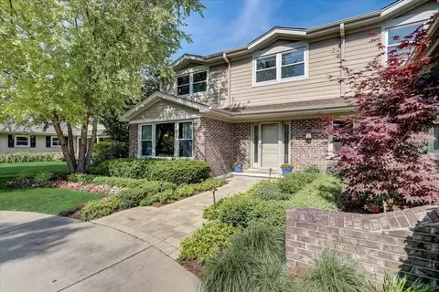 1915 Greenview Rd, Northbrook, IL 60062 photo 4