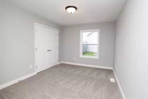 Bedroom - 2805 Conlor Dr, Bloomington, IL 61704 photo 6 of 6