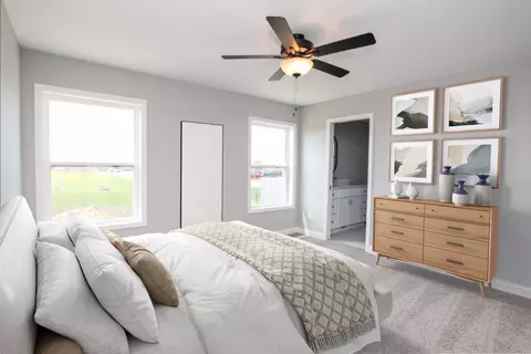 Bedroom - 2805 Conlor Dr, Bloomington, IL 61704 photo 1 of 6