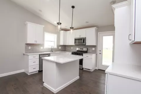 Kitchen - 2805 Conlor Dr, Bloomington, IL 61704 photo 1 of 4