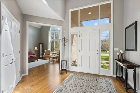 3343 White Eagle Dr, Naperville, IL 60564 photo 7