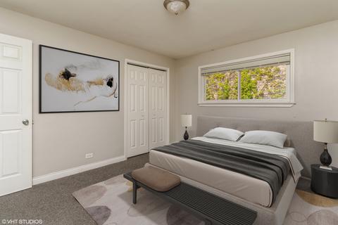 6340 S Eberhart Ave, Chicago, IL 60637 photo 8