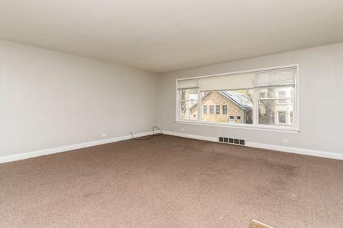 6340 S Eberhart Ave, Chicago, IL 60637 photo 3