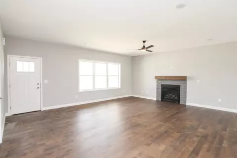 13 Brookstone Cir, Bloomington, IL 61704 photo 11