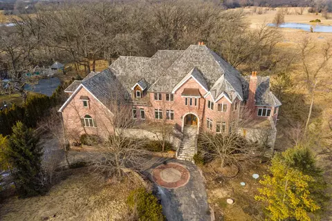 22531 N Trillium Ct, Barrington, IL 60010