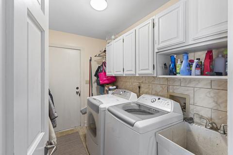 925 Carriage Dr, Algonquin, IL 60102 photo 10