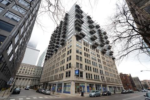 565 W Quincy St #1404, Chicago, IL 60661