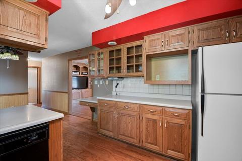 233 N Orchard St, Bement, IL 61813 photo 12