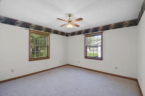 233 N Orchard St, Bement, IL 61813 photo 8