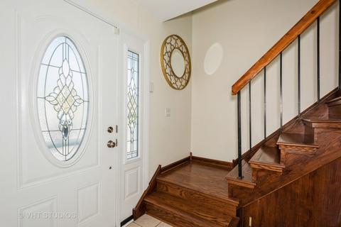 647 Harbor Ter, Bartlett, IL 60103 photo 11