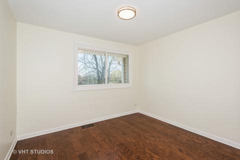 647 Harbor Ter, Bartlett, IL 60103 photo 13